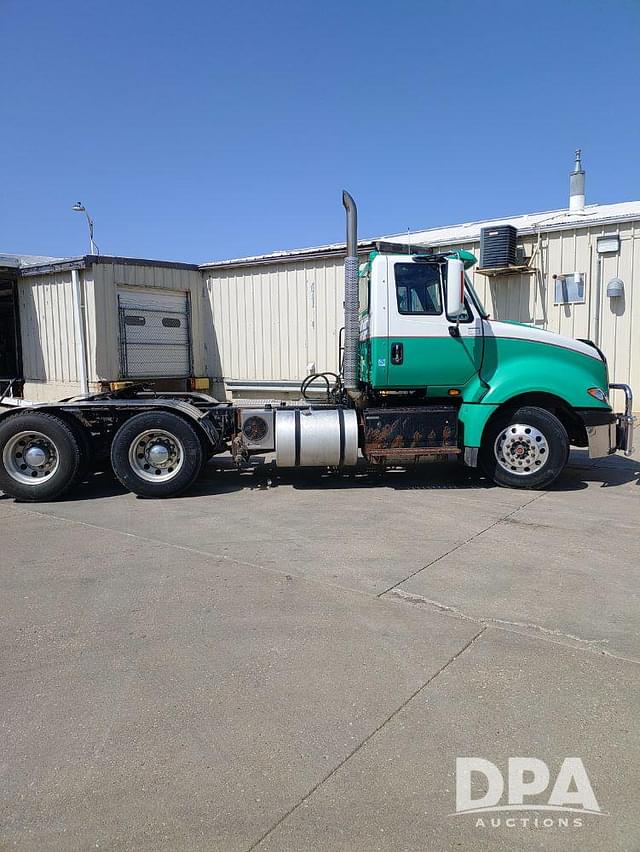 Image of International ProStar equipment image 1