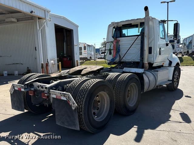 Image of International ProStar equipment image 4