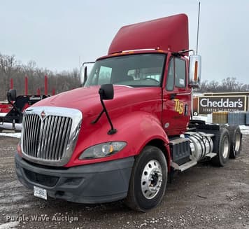 Main image International ProStar+ 122