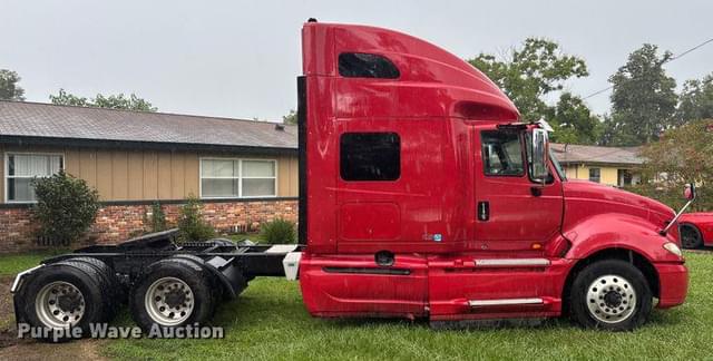 Image of International ProStar Plus 122 equipment image 3