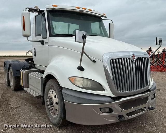 Image of International ProStar equipment image 2