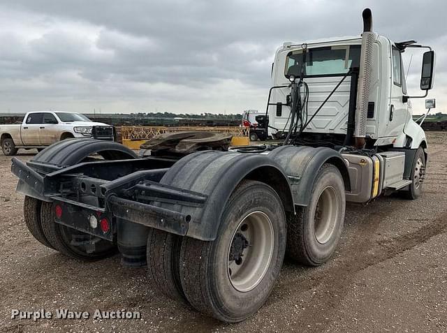 Image of International ProStar equipment image 4