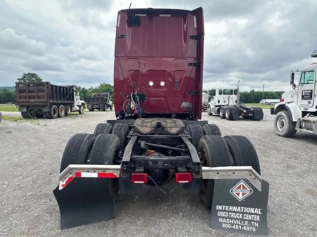 Image of International Prostar Plus equipment image 4