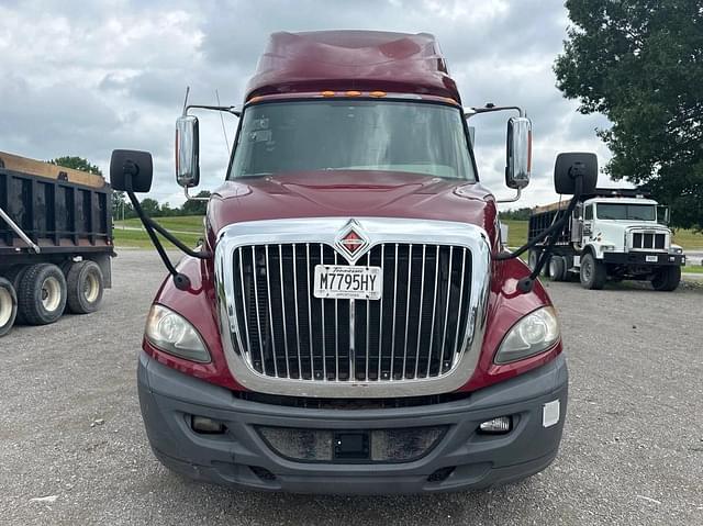 Image of International Prostar Plus equipment image 1