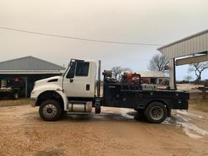 2017 International 4300 SBA Image