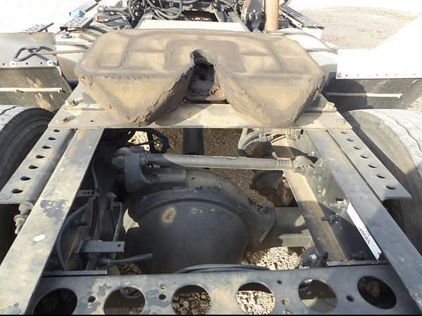 Image of International  Transtar 8600 equipment image 3