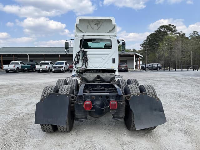 Image of International Transtar 8600 equipment image 3