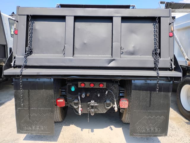 Image of International Workstar 7400 equipment image 2