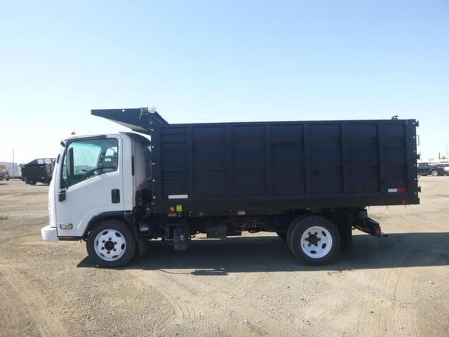 Image of Isuzu NQR equipment image 4
