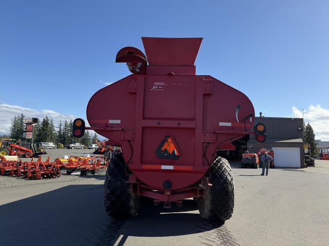Image of Jamesway AT7200 equipment image 3