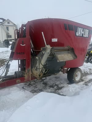 2017 Jaylor 5425 Image