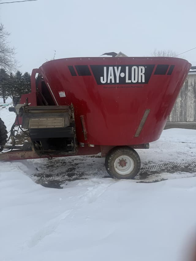 Image of Jaylor 5425 equipment image 2