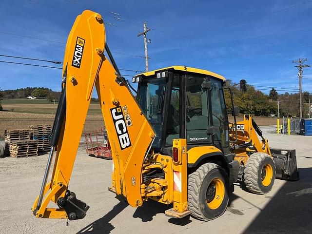 Image of JCB 3CX equipment image 4