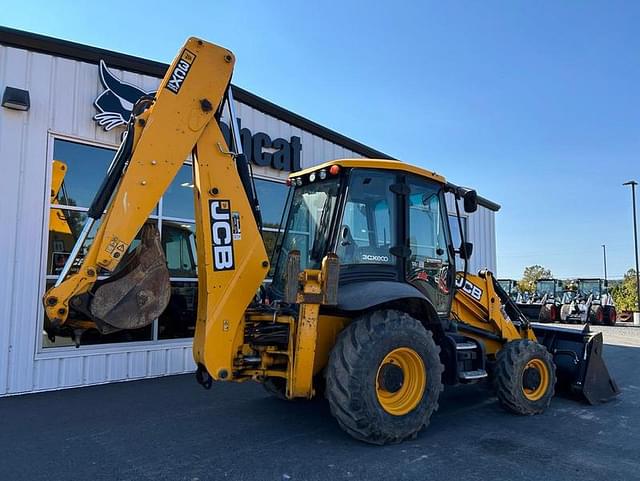 Image of JCB 3CX equipment image 4