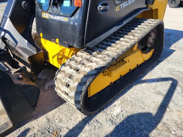 Image of JCB 3TS-8T equipment image 3