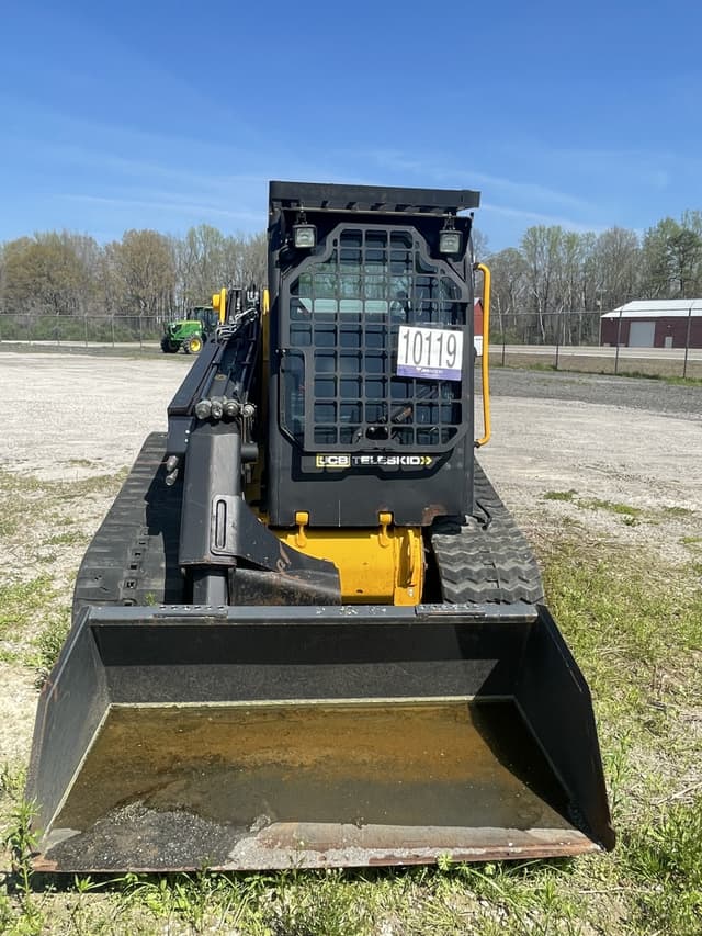 Image of JCB 3TS-8T equipment image 4