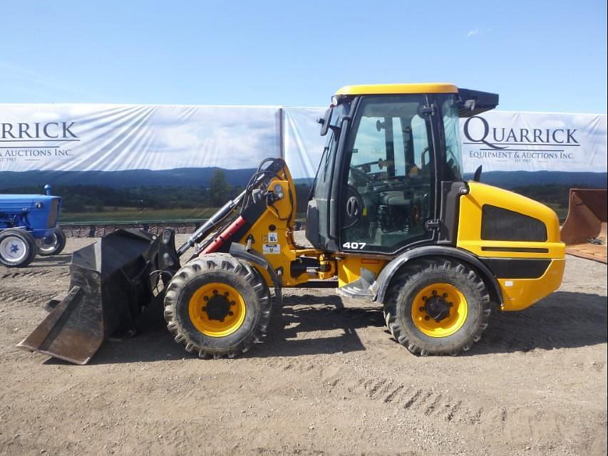 Image of JCB 407 Primary image