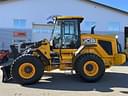 2017 JCB 427 Agri Image