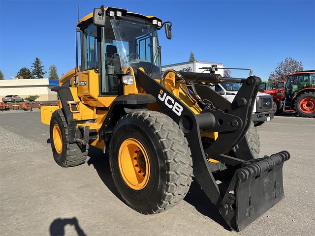 Image of JCB 427 Agri equipment image 4