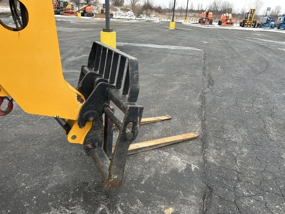 Image of JCB 507-42 equipment image 4