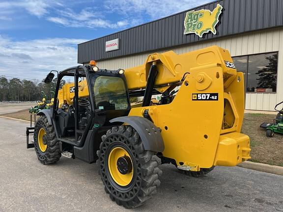 Image of JCB 507-42 equipment image 1