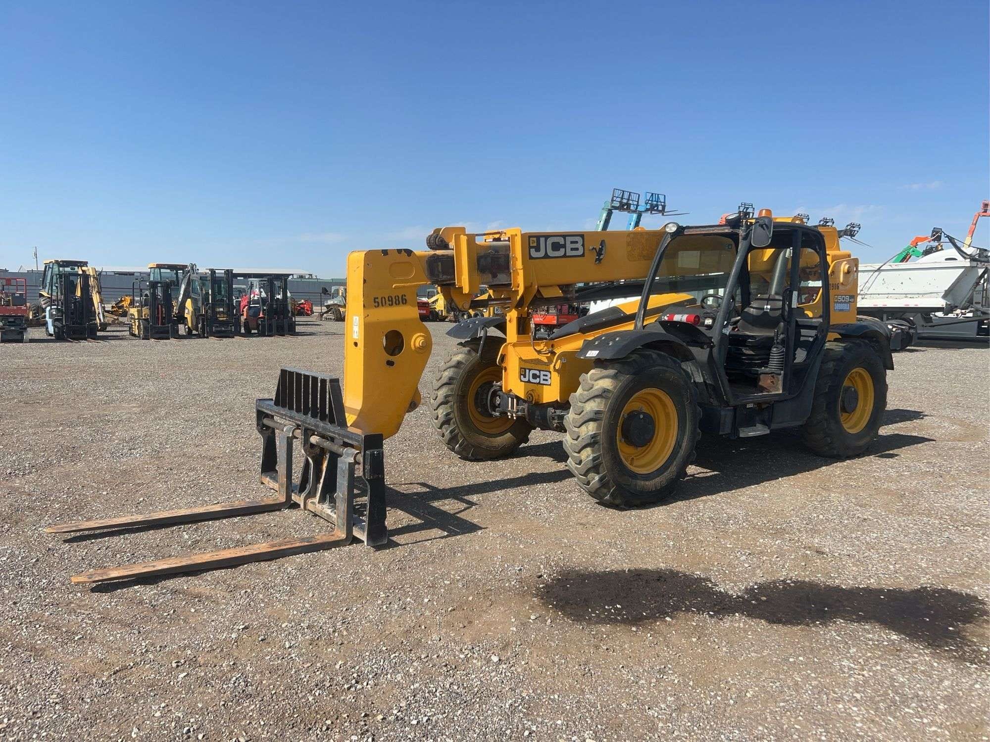 2017 JCB 509-42 Equipment Image0