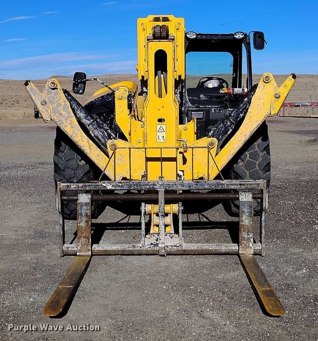 Image of JCB 510-56 equipment image 1