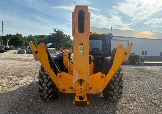 Image of JCB 512-56 equipment image 2