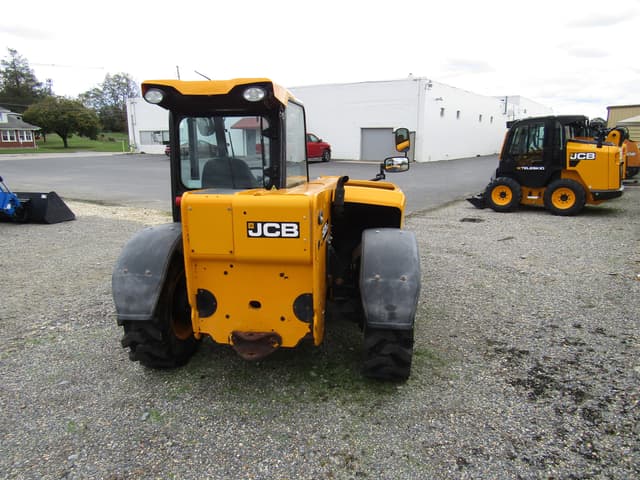 Image of JCB 525-60 Agri Plus equipment image 4