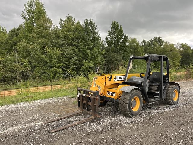 Image of JCB 525-60 equipment image 1