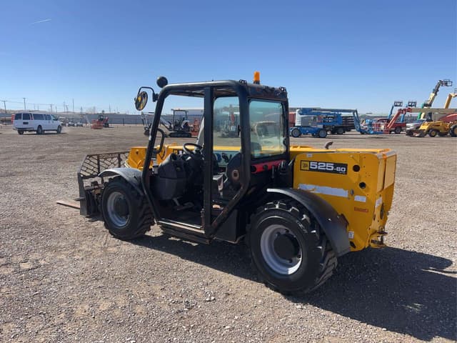 Image of JCB 525-60 equipment image 3