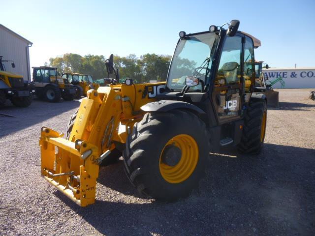 Image of JCB 541-70 Agri Plus equipment image 3