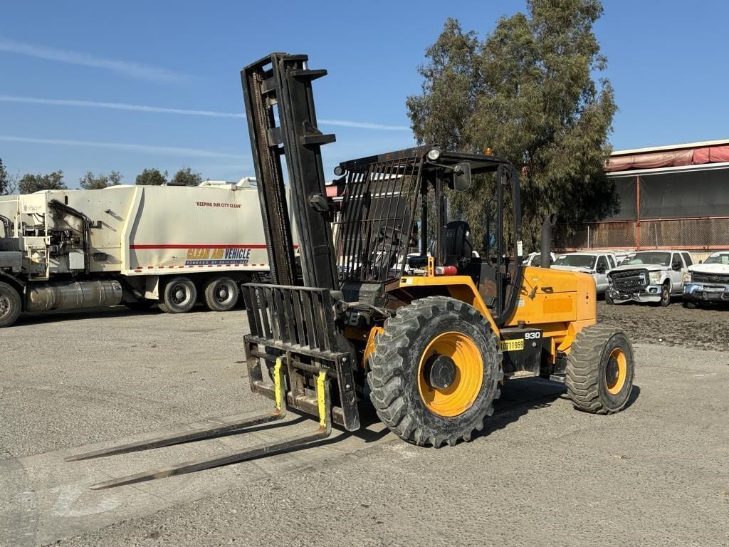 2017 JCB 930 Equipment Image0