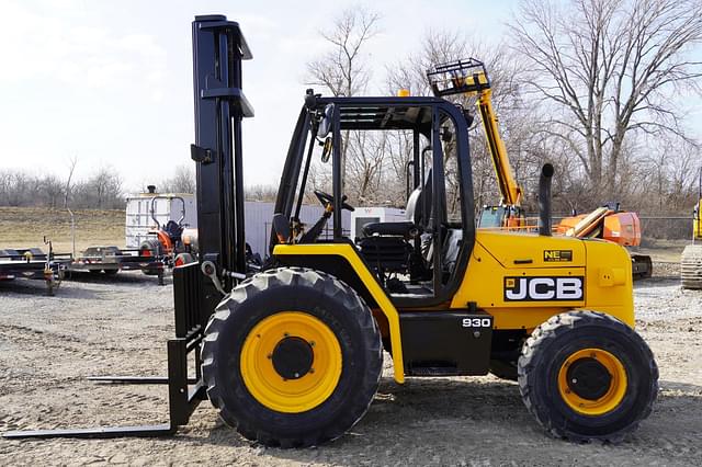 Image of JCB 930 equipment image 1