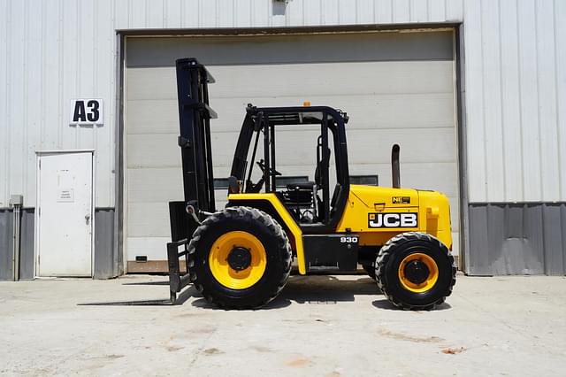 Image of JCB 930 equipment image 2