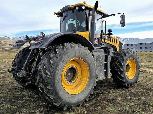 Image of JCB Fastrac 8330 equipment image 4