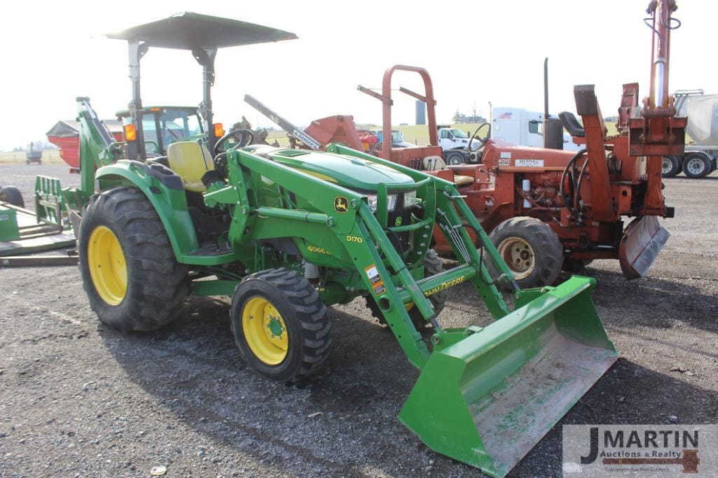 Main image John Deere 4066M