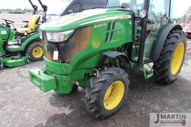 Image of John Deere 5090GV equipment image 4