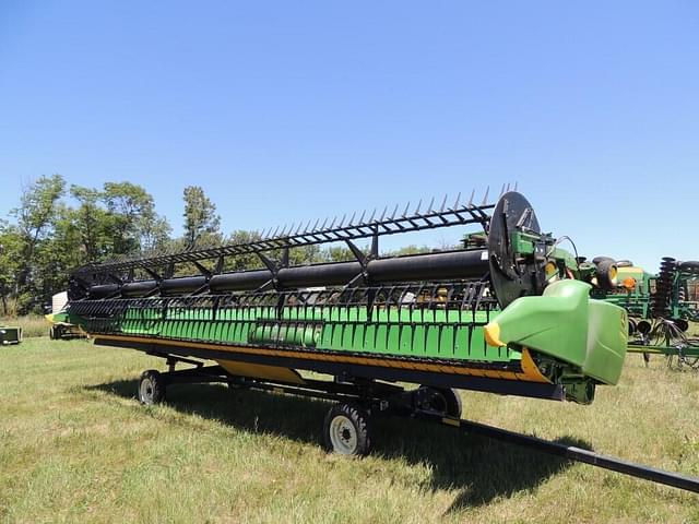 Image of John Deere 630FD equipment image 2