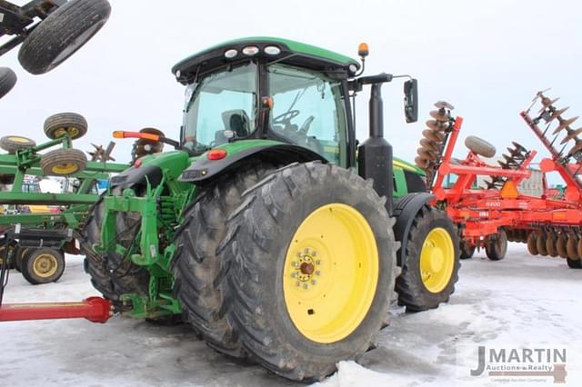 Image of John Deere 7230R equipment image 2