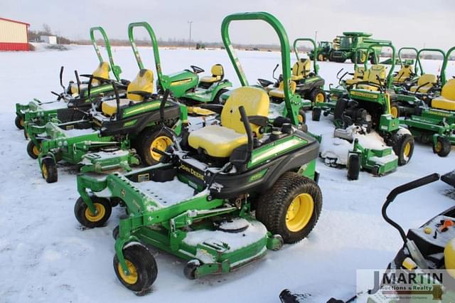 Image of John Deere Z930M equipment image 1