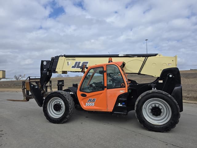Image of JLG 1055 equipment image 3