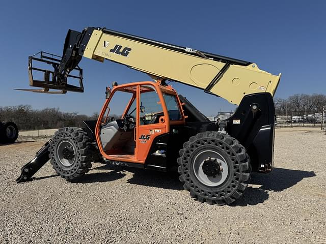 Image of JLG 1055 equipment image 3