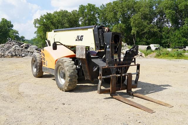 Image of JLG 1055 equipment image 3