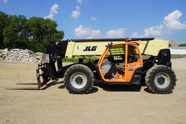 Image of JLG 1055 equipment image 1