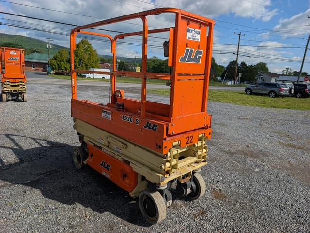 Image of JLG 1930ES equipment image 2