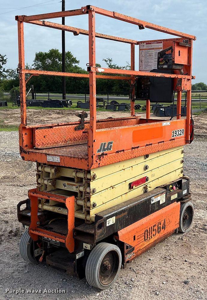 Image of JLG 1932R  Primary image