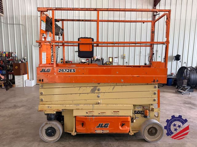 Image of JLG 2632ES equipment image 1