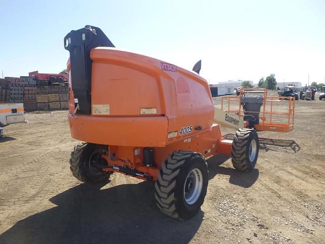 Image of JLG 400S equipment image 2