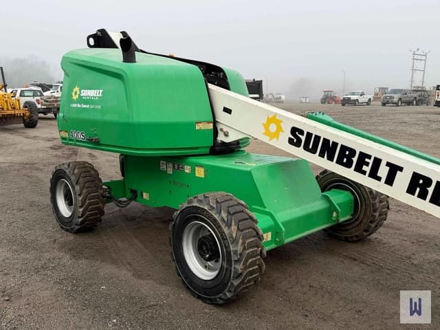 Image of JLG 400S equipment image 3